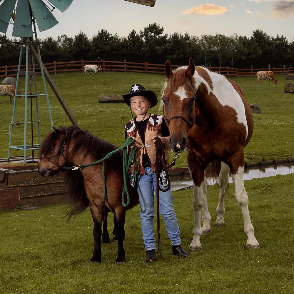 Cowboy hat sheriff – black children's western hat with star &amp; cord 4