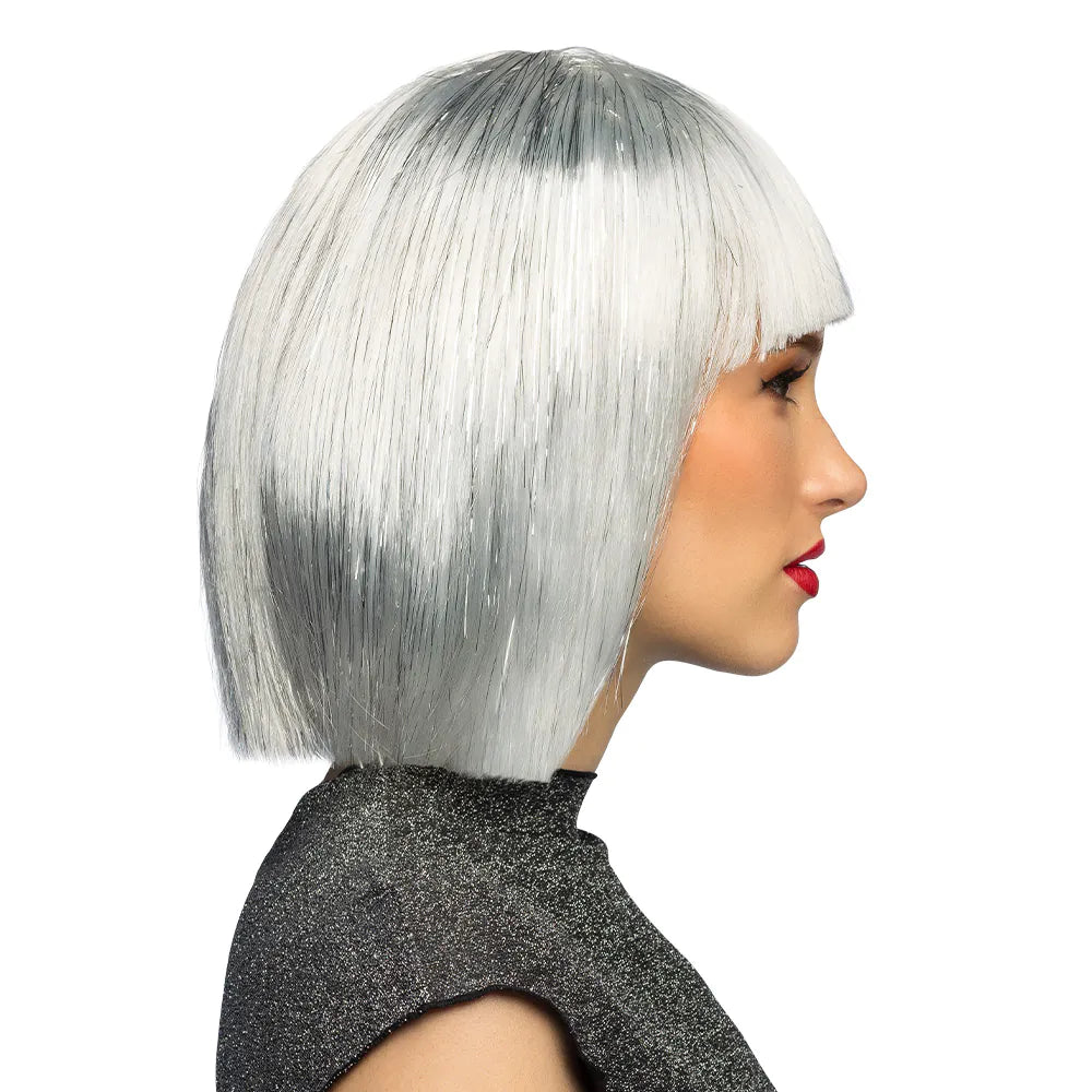 Perücke Gigi Glamour – Weiße Bob-Perücke mit Pony im silbernen Lame-Look 2